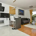 In With Wifi Makarska